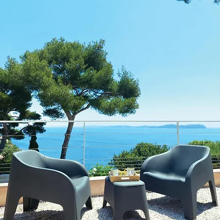 Maisonnette Vue Carqueiranne